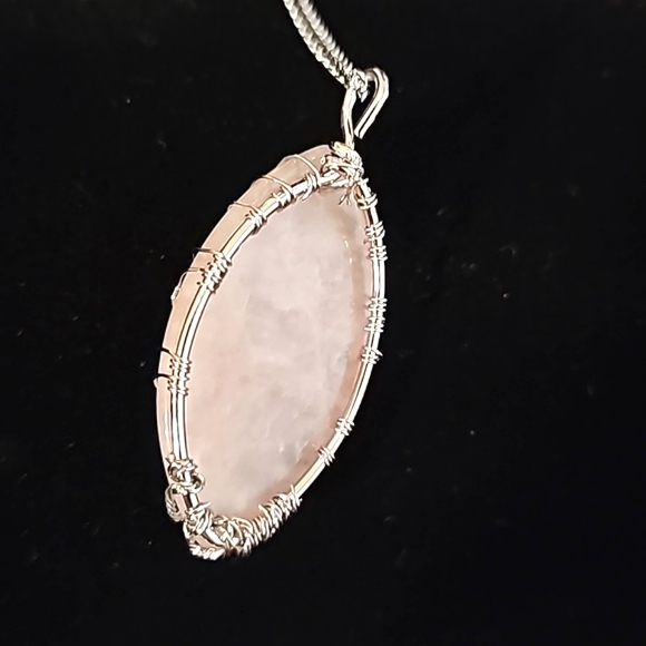 Tree of life, Rose Quartz Silver tone necklace and pendant. NEW! - Picture 4 of 8